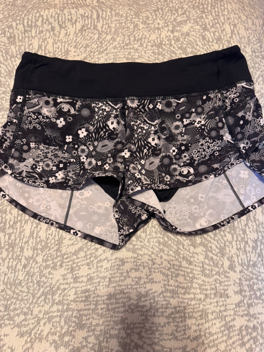 Lululemon Black Floral Women’s Athletic Shorts
